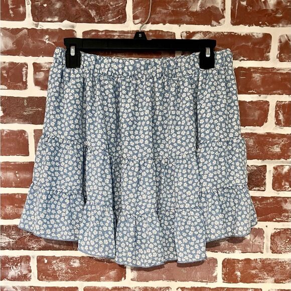Altar'd State Blue Floral Mini Skirt - Picture 1 of 2